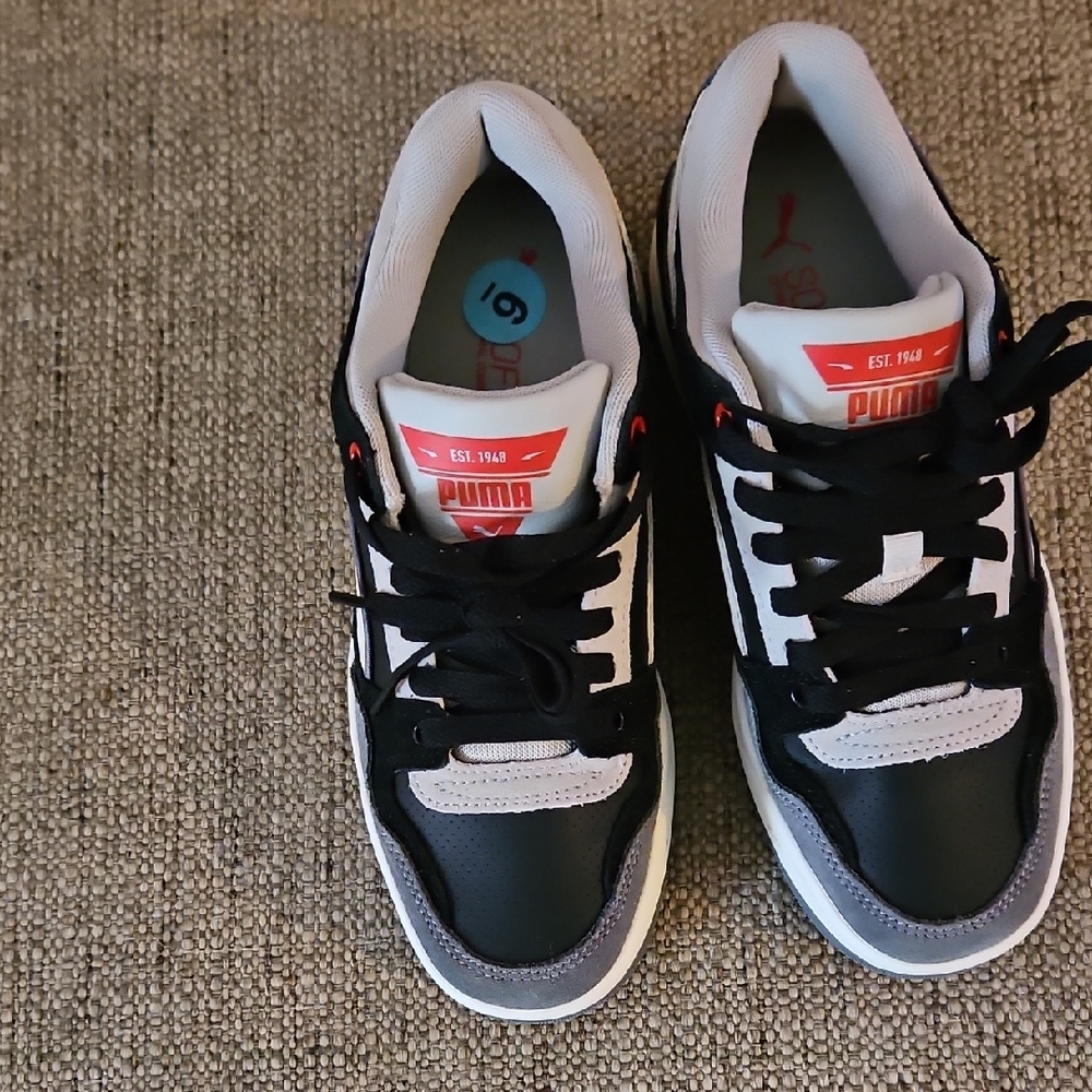 Puma Black and White Men's Sneakers